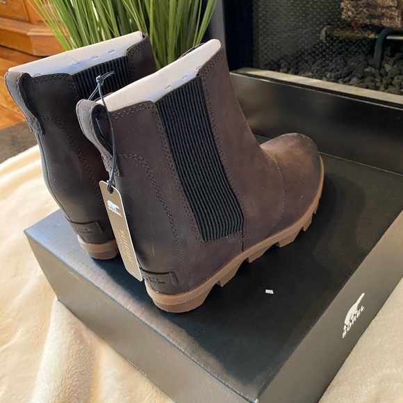 SOREL Waterproof Leather Wedge Boot